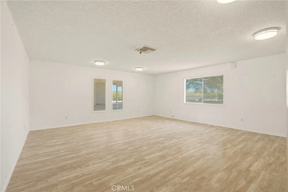 5300 Shafter Road Bakersfield, CA 93313