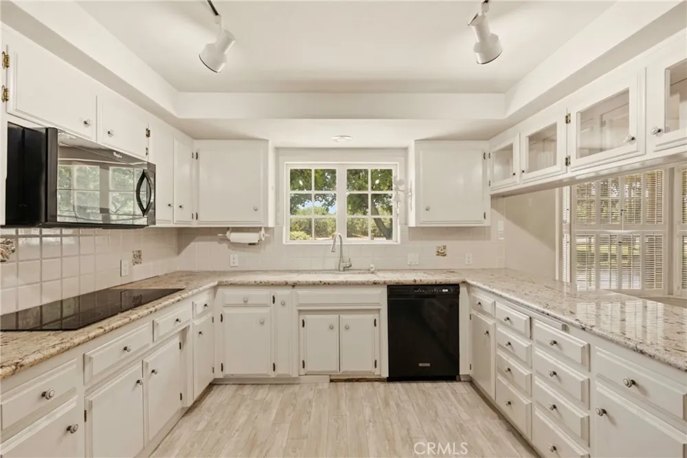 5300 Shafter Road Bakersfield, CA 93313