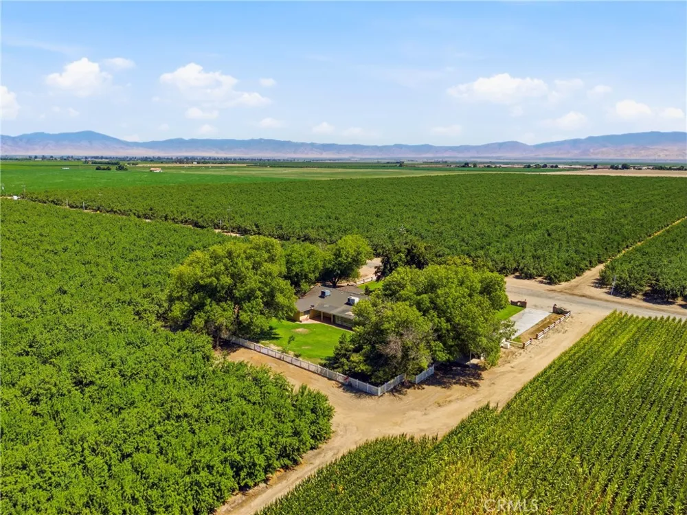 5300 Shafter Road Bakersfield, CA 93313