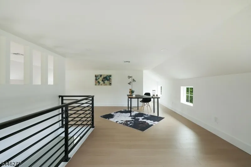 141 Lund Ave Edison, NJ 08820