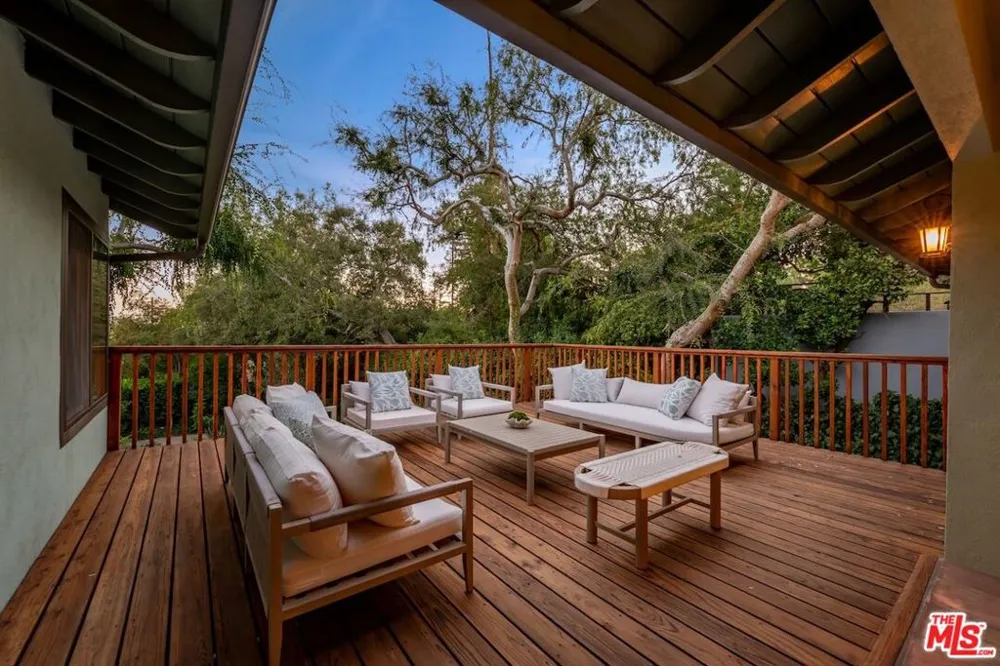 1115 Buena Vista Street South Pasadena, CA 91030