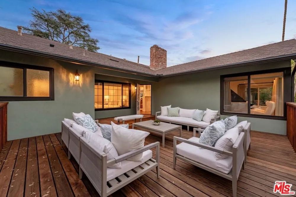 1115 Buena Vista Street South Pasadena, CA 91030
