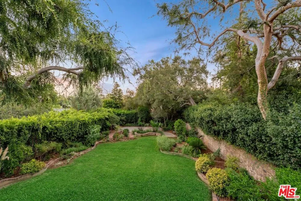 1115 Buena Vista Street South Pasadena, CA 91030