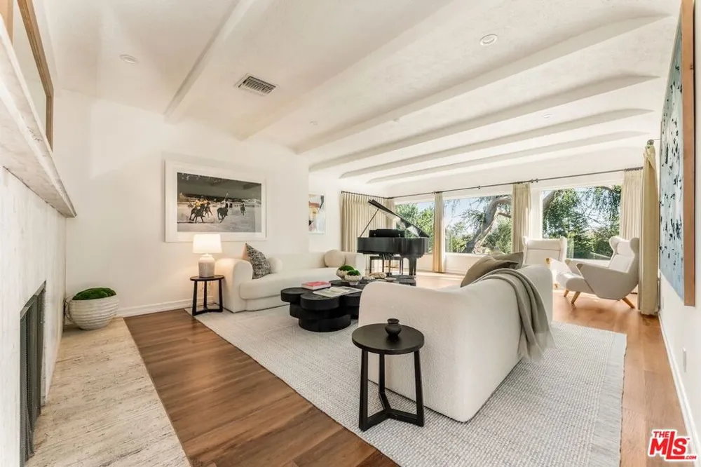 1115 Buena Vista Street South Pasadena, CA 91030