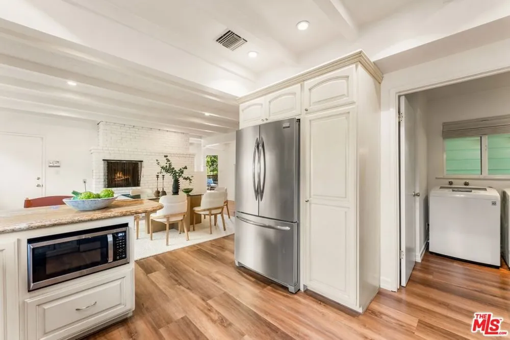 1115 Buena Vista Street South Pasadena, CA 91030