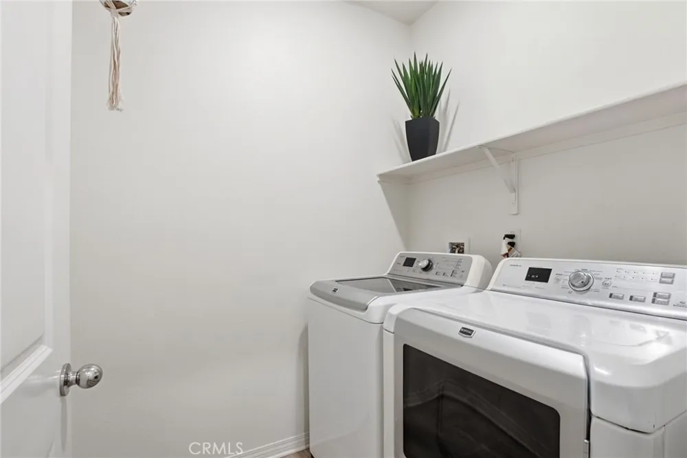 1919 Rodeo Hemet, CA 92545
