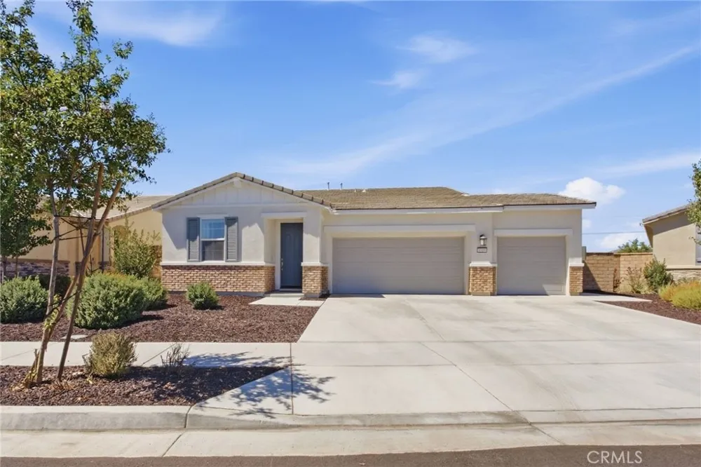 1919 Rodeo Hemet, CA 92545