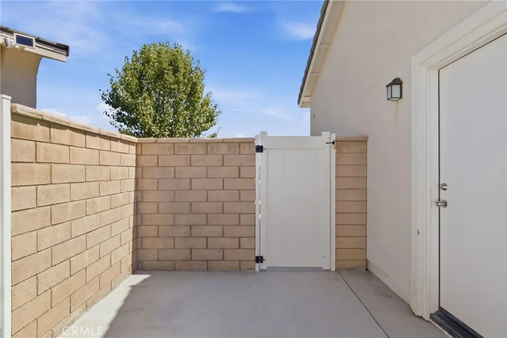 1919 Rodeo Hemet, CA 92545
