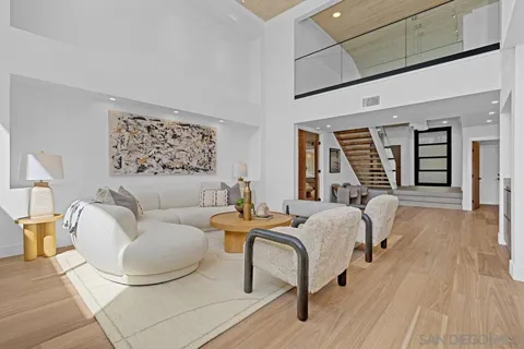 2815 Camininto Merion