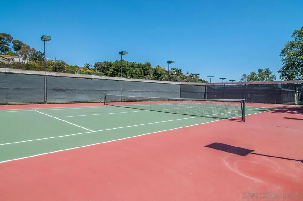 2815 Camininto Merion La Jolla, CA 92037