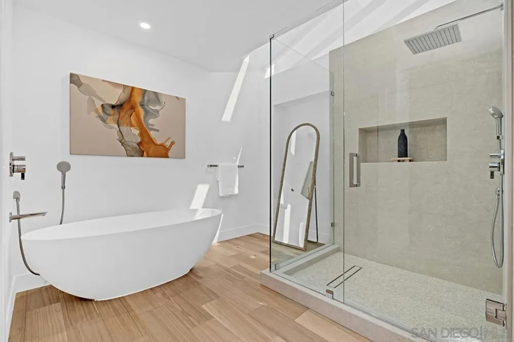 2815 Camininto Merion La Jolla, CA 92037