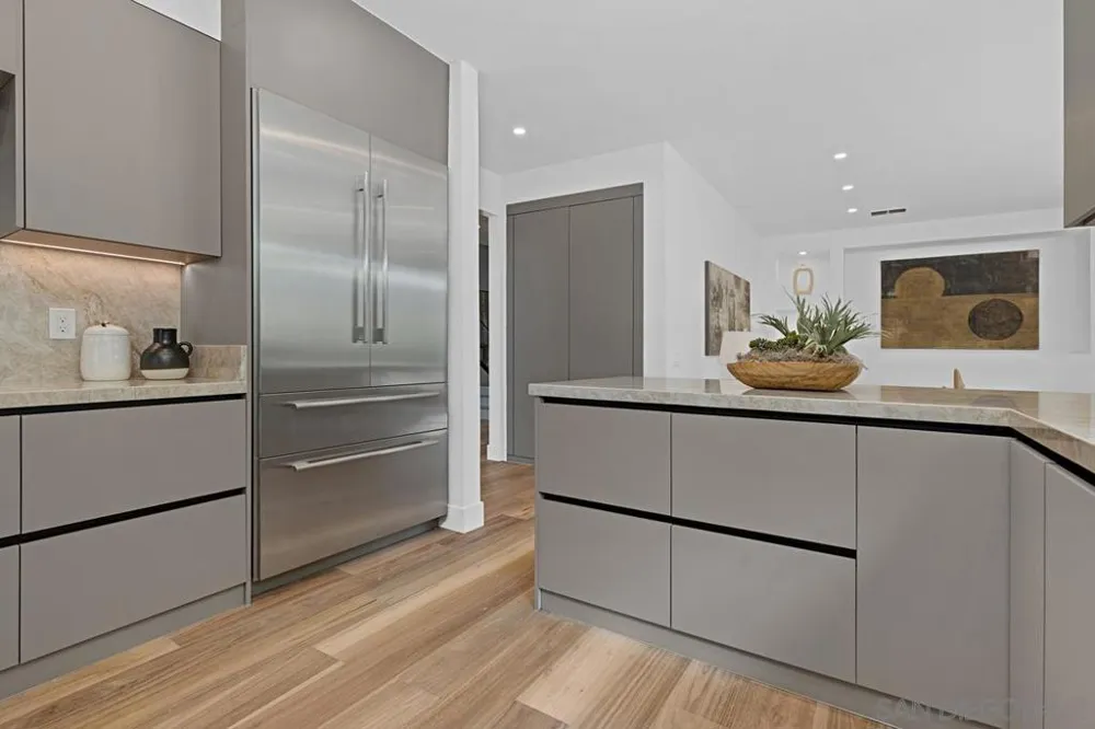 2815 Camininto Merion La Jolla, CA 92037
