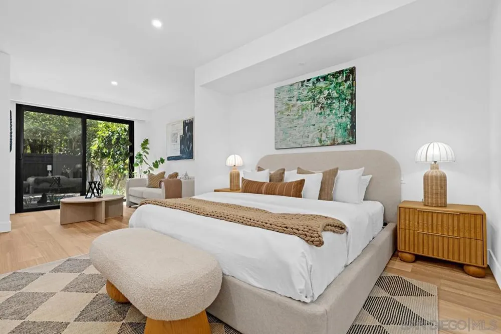 2815 Camininto Merion La Jolla, CA 92037