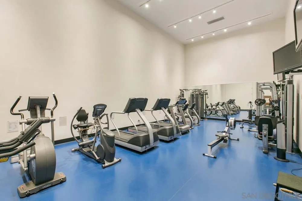 2815 Camininto Merion La Jolla, CA 92037