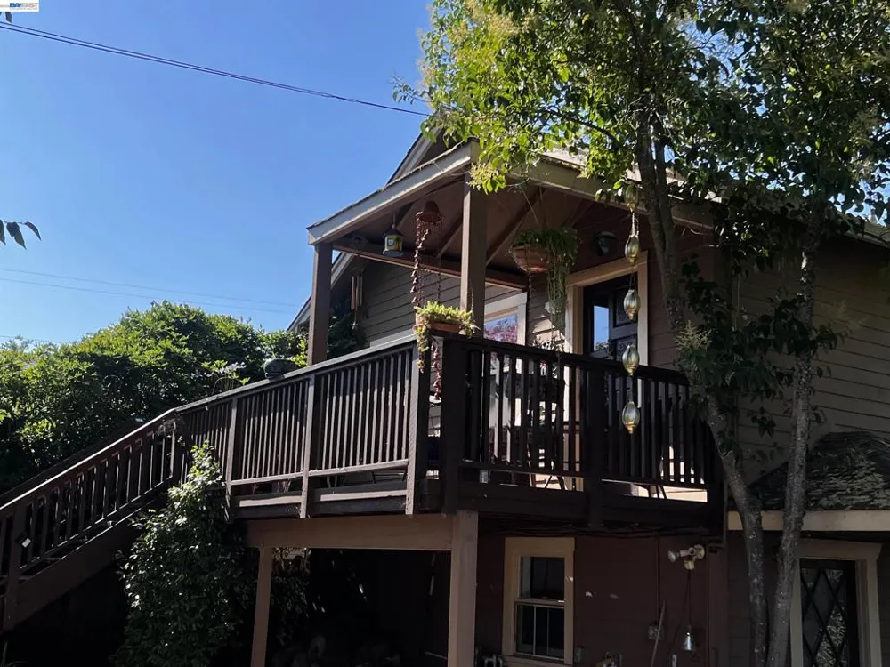 250 Clearlake Ave Lakeport, CA 95453