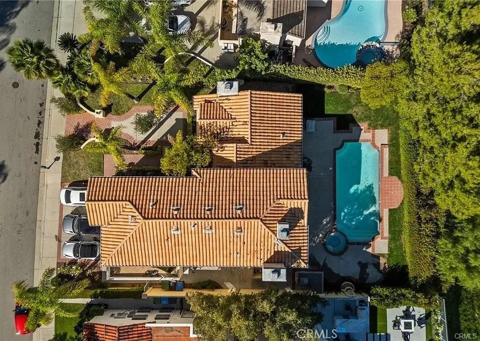 3450 Malaga Court Calabasas, CA 91302