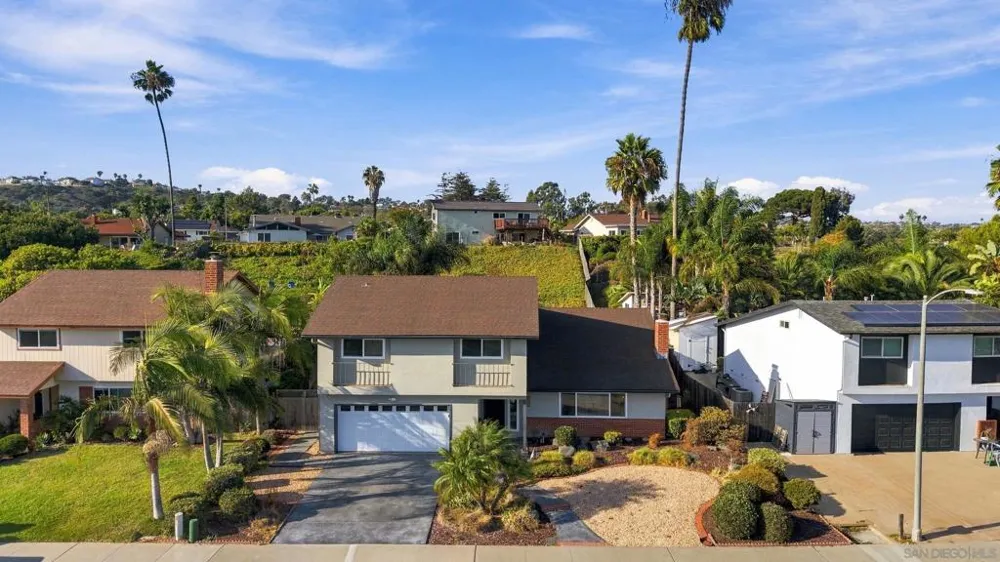 4866 Park Dr Carlsbad, CA 92008