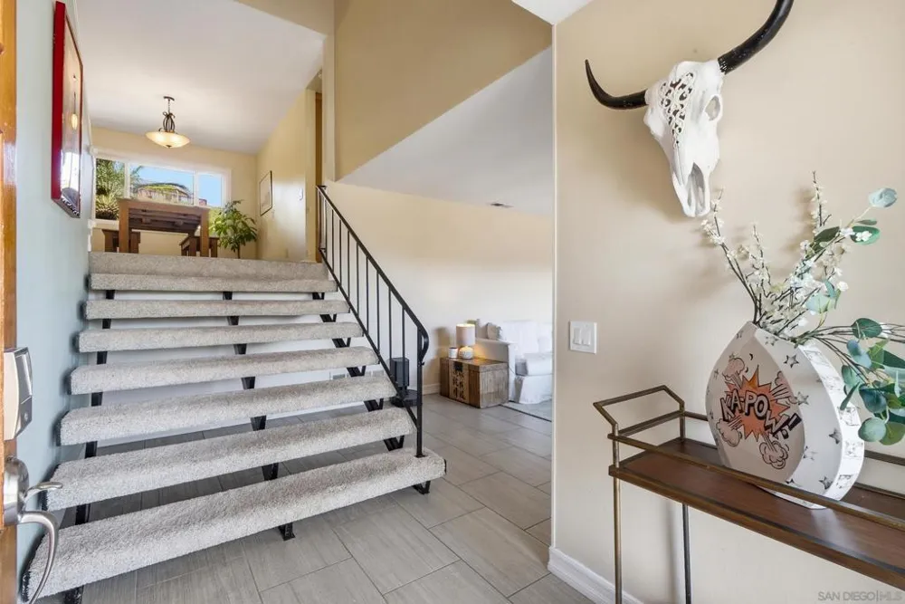 4866 Park Dr Carlsbad, CA 92008
