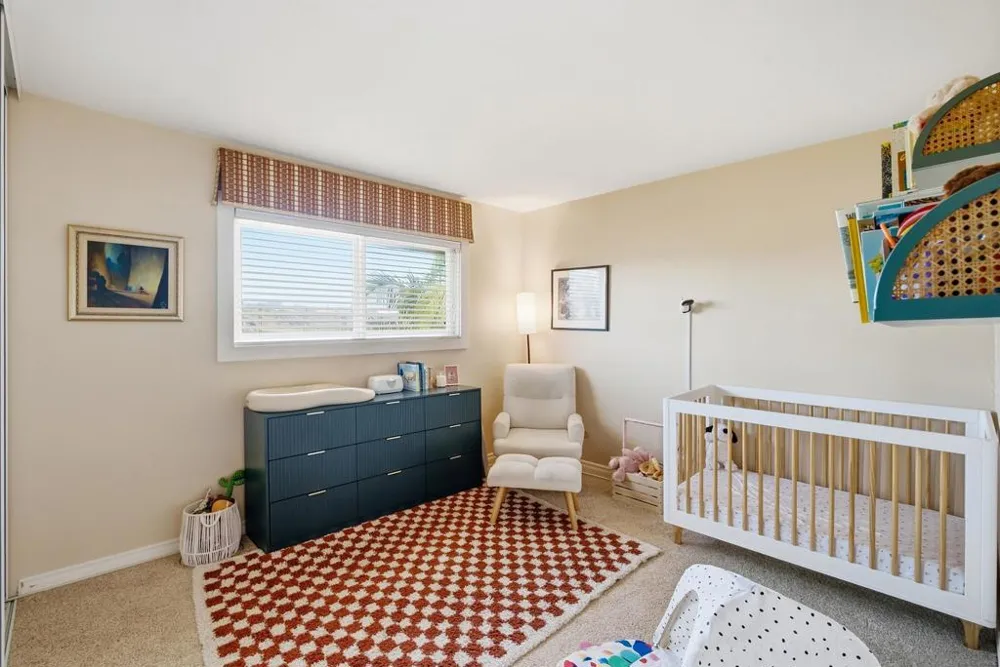 4866 Park Dr Carlsbad, CA 92008