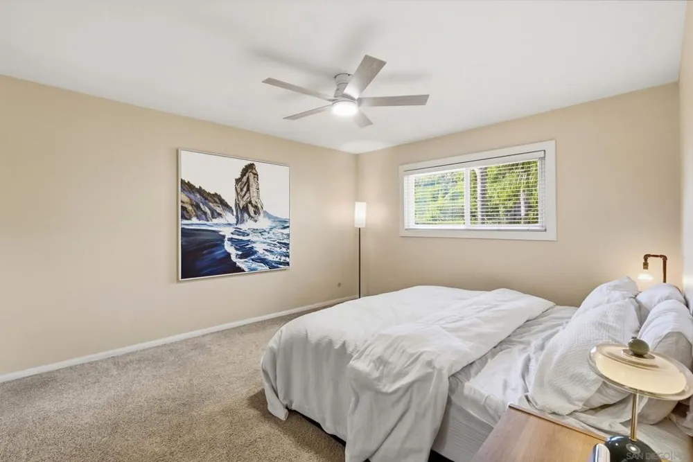 4866 Park Dr Carlsbad, CA 92008