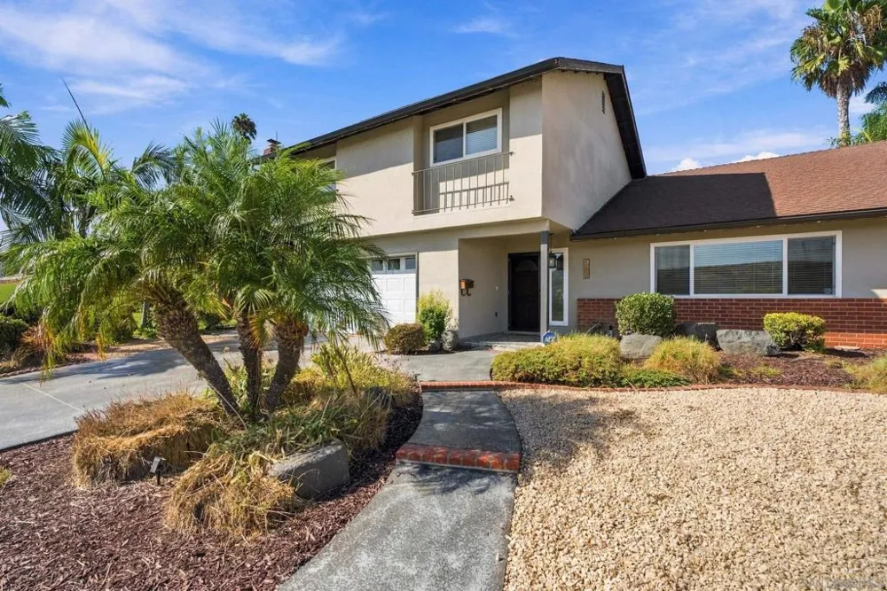4866 Park Dr Carlsbad, CA 92008