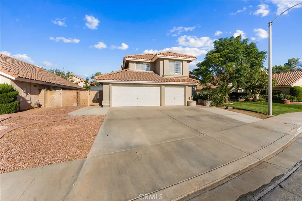 38706 La Mancha Court Palmdale, CA 93550