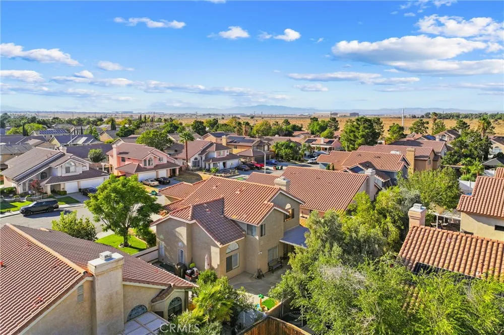38706 La Mancha Court Palmdale, CA 93550