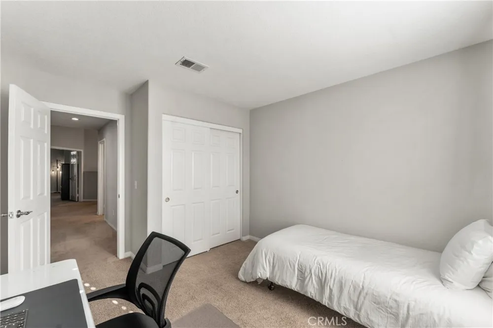38706 La Mancha Court Palmdale, CA 93550
