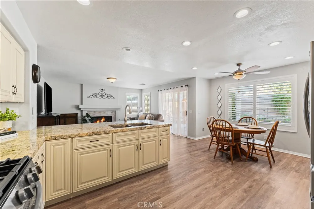 38706 La Mancha Court Palmdale, CA 93550