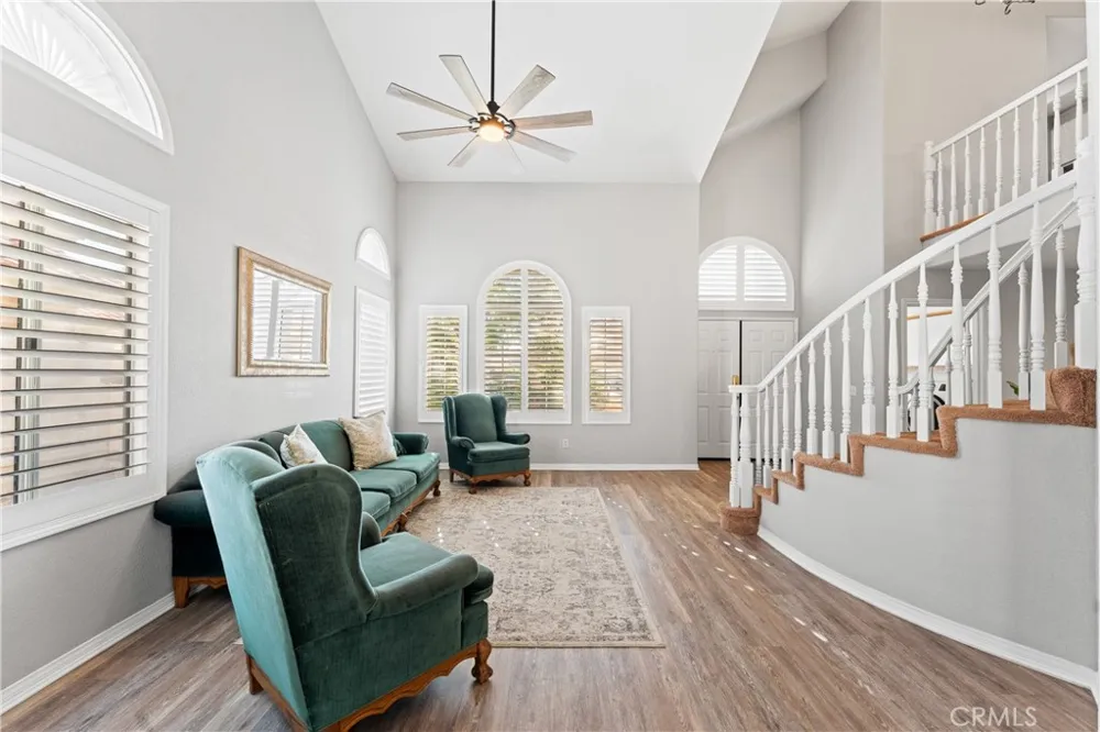 38706 La Mancha Court Palmdale, CA 93550