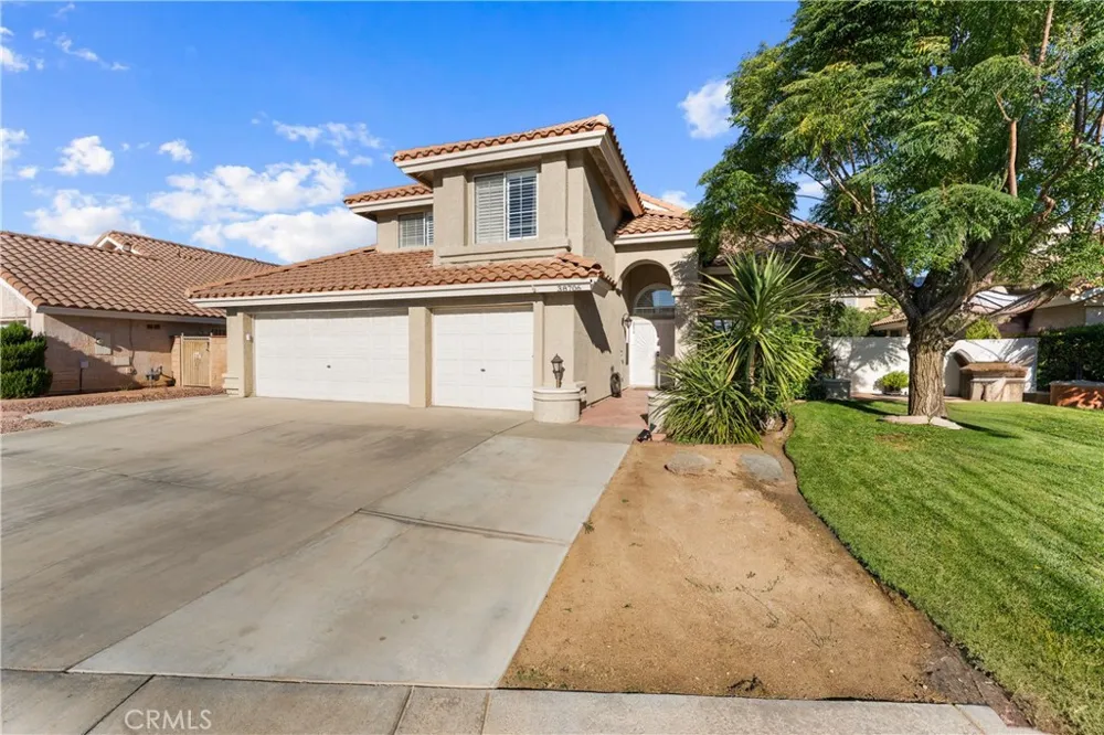 38706 La Mancha Court Palmdale, CA 93550