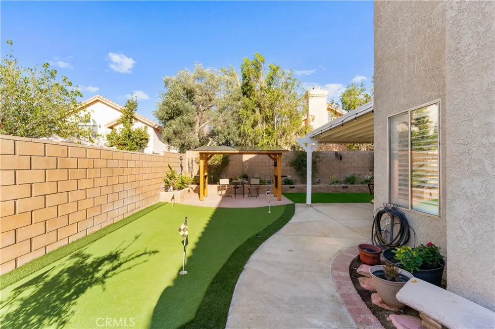 38706 La Mancha Court Palmdale, CA 93550