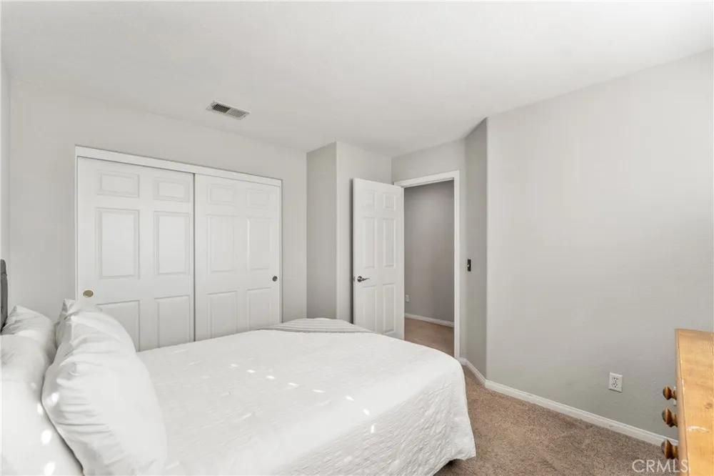 38706 La Mancha Court Palmdale, CA 93550