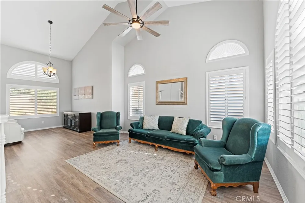 38706 La Mancha Court Palmdale, CA 93550