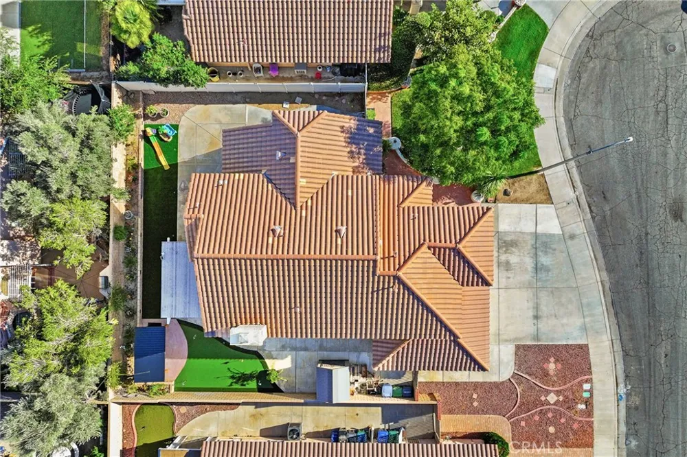 38706 La Mancha Court Palmdale, CA 93550