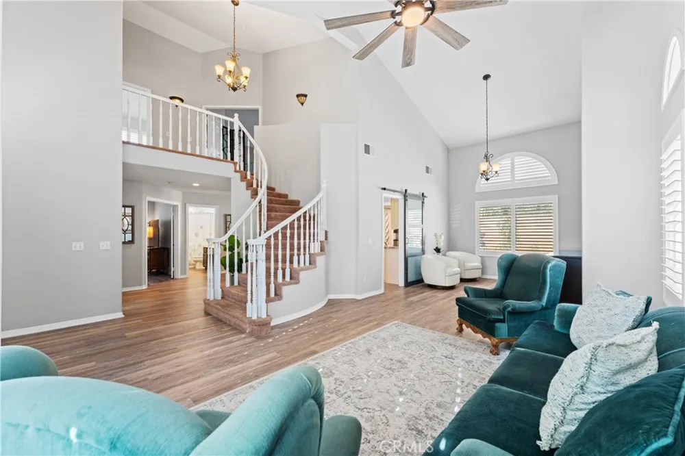 38706 La Mancha Court Palmdale, CA 93550