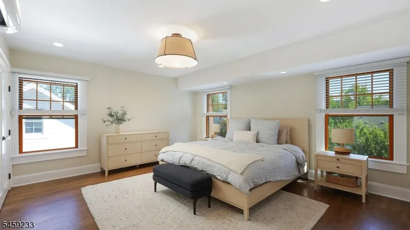 533 Edgar Rd Westfield Town, NJ 07090