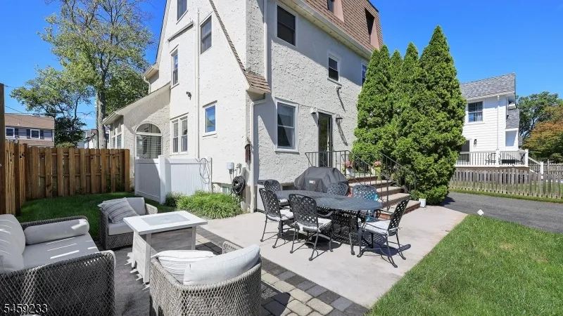 533 Edgar Rd Westfield Town, NJ 07090