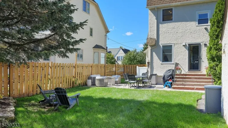 533 Edgar Rd Westfield Town, NJ 07090