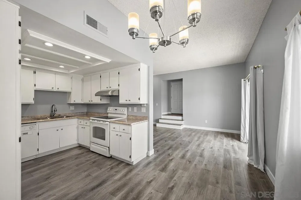 2108 3rd Ave #2 San Diego, CA 92101