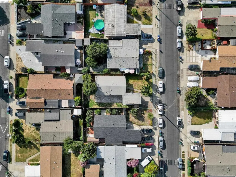 27758 La Porte Ave Hayward, CA 94545