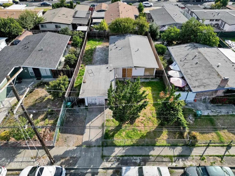 27758 La Porte Ave Hayward, CA 94545