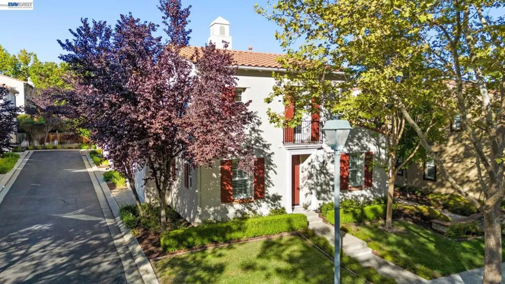 2229 Maidenhair Way San Ramon, CA 94582
