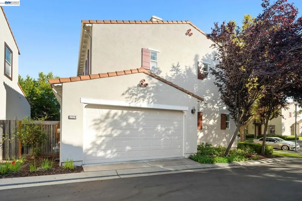 2229 Maidenhair Way San Ramon, CA 94582