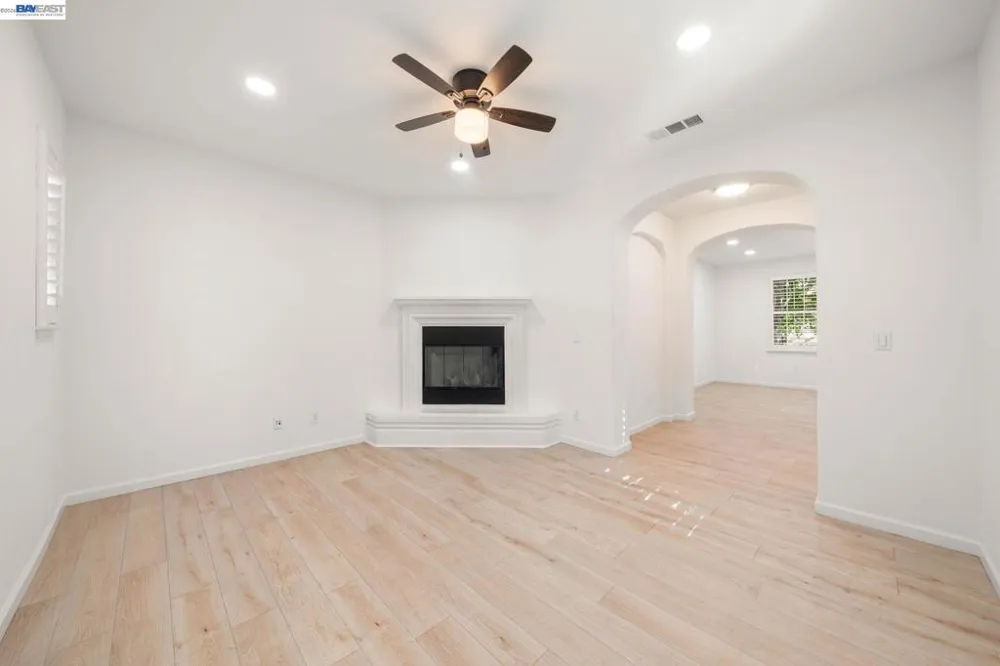 2229 Maidenhair Way San Ramon, CA 94582