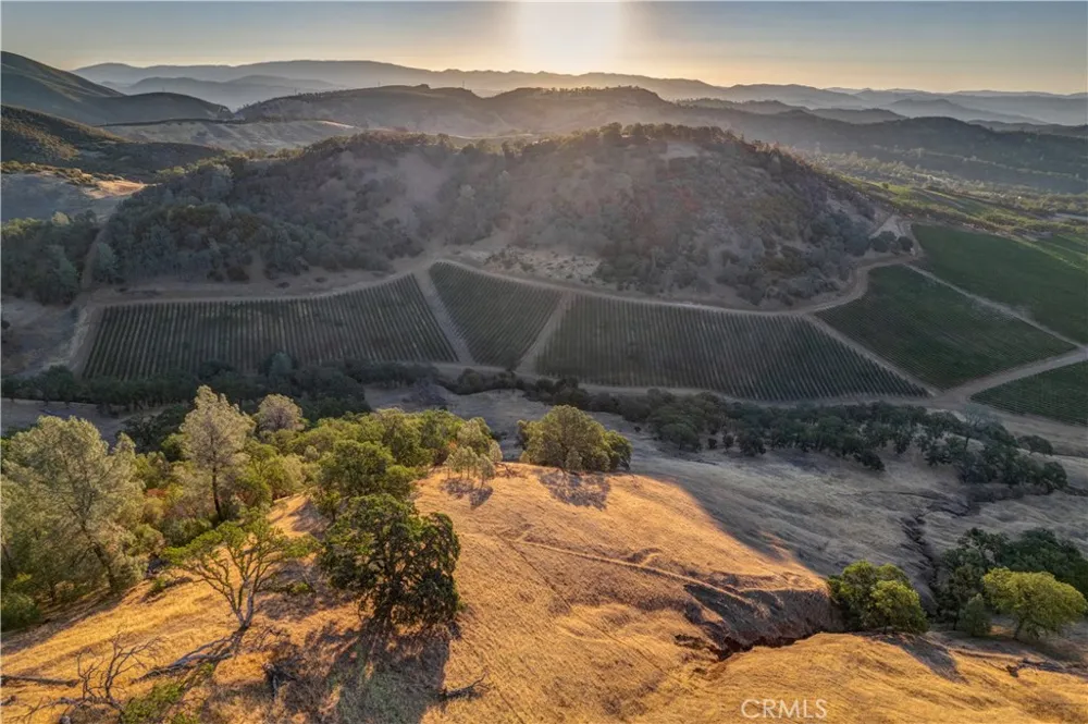 895 State Hwy 53 Clearlake, CA 95422