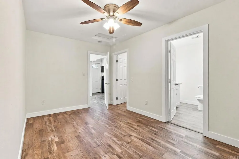 2027 E AVENUE National City, CA 91950