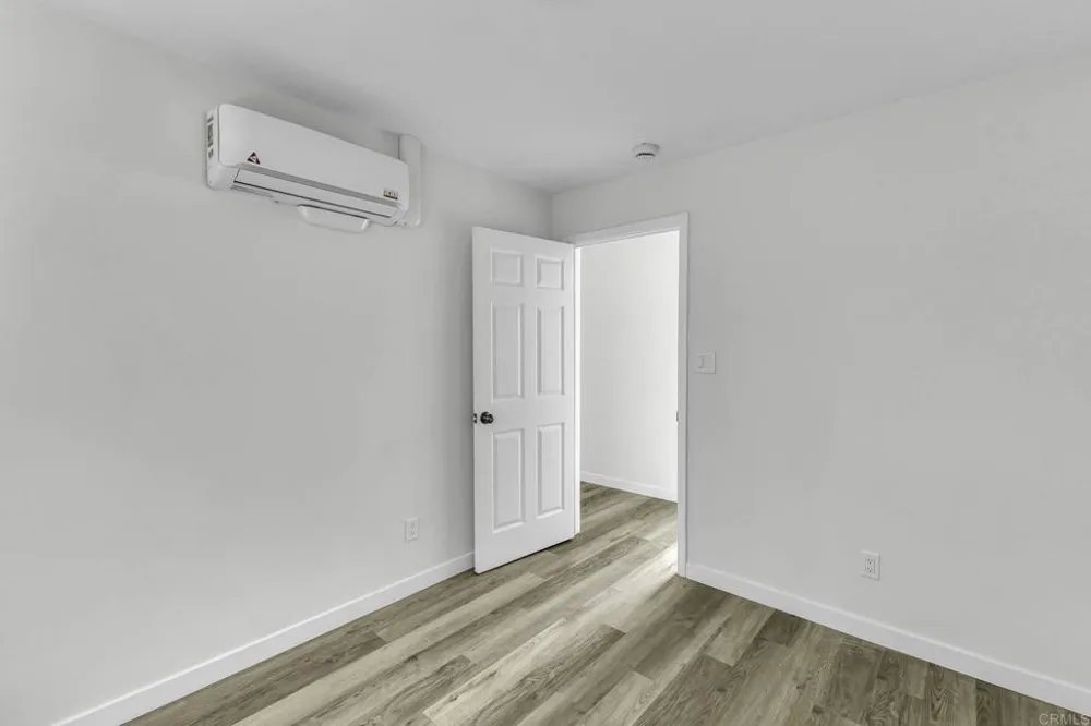 2027 E AVENUE National City, CA 91950