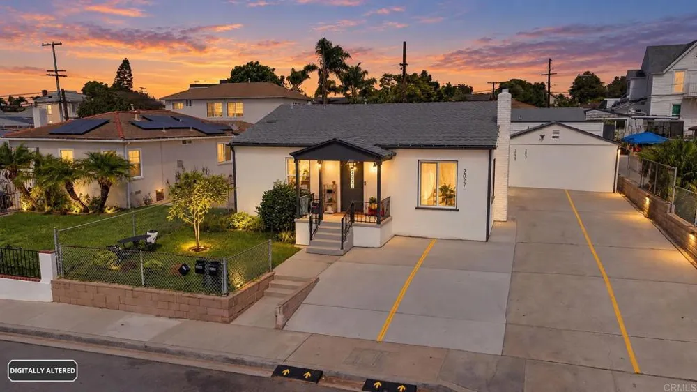 2027 E AVENUE National City, CA 91950
