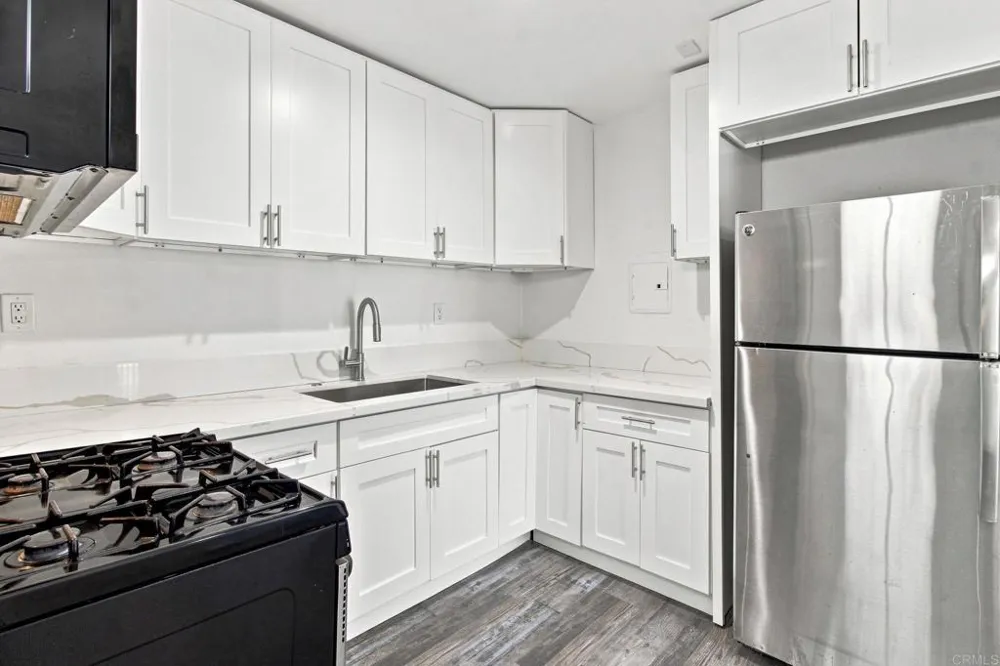 2027 E AVENUE National City, CA 91950